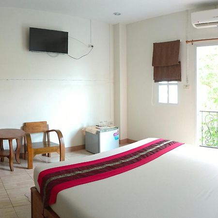 Maesot Siri Hotel Mae Sot Exterior foto