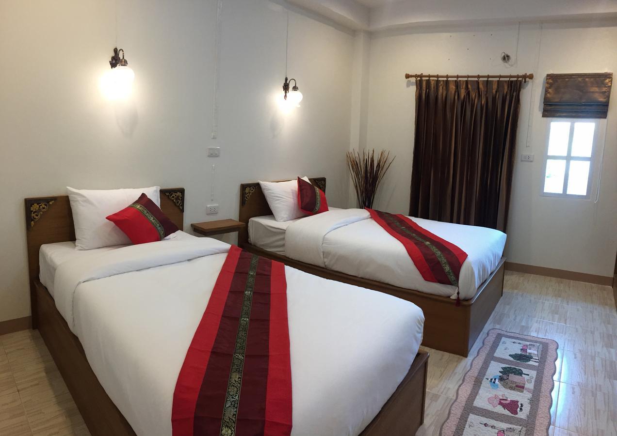 Maesot Siri Hotel Mae Sot Exterior foto