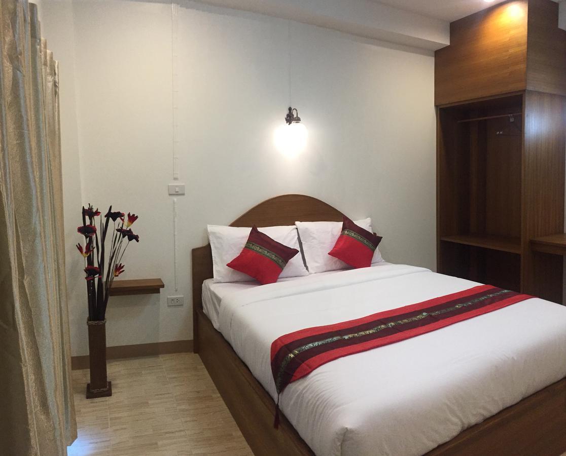 Maesot Siri Hotel Mae Sot Exterior foto