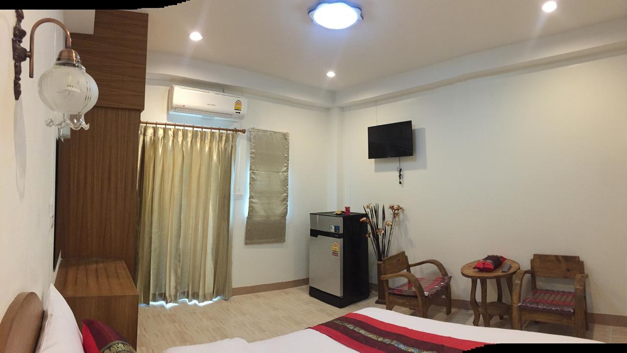 Maesot Siri Hotel Mae Sot Exterior foto